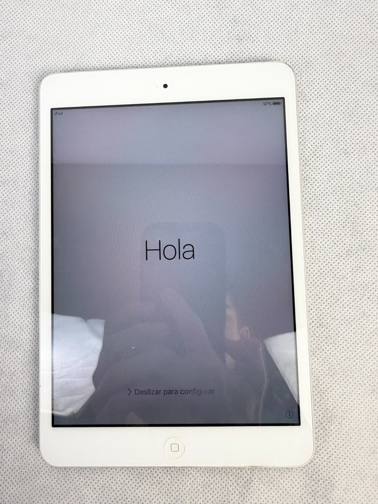 Apple iPad Mini 7.9