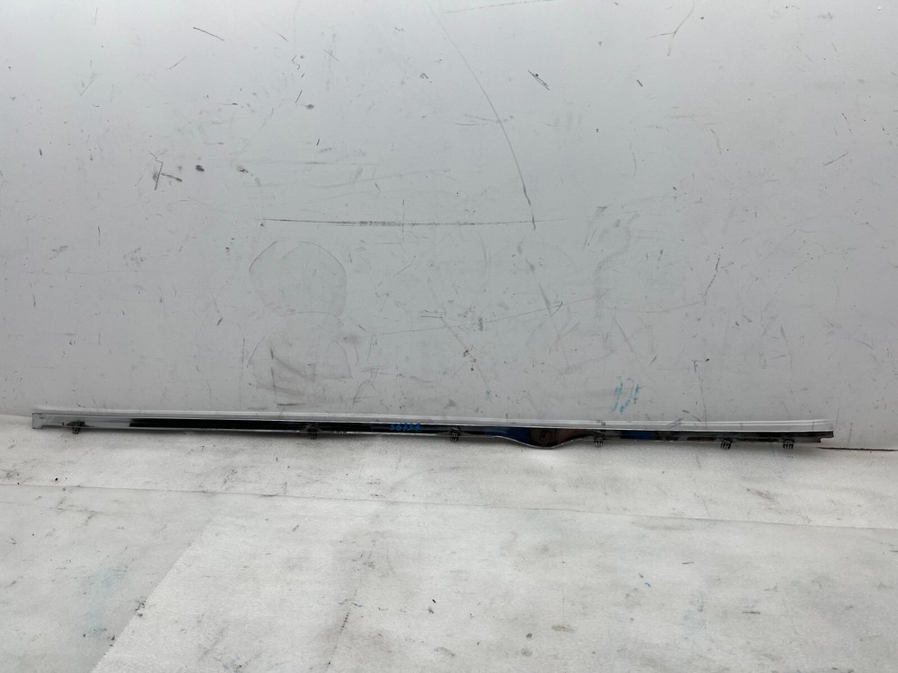 2012-2015 Tesla Model S Passenger Rocker Panel Bright Molding Sill Right (Metal)