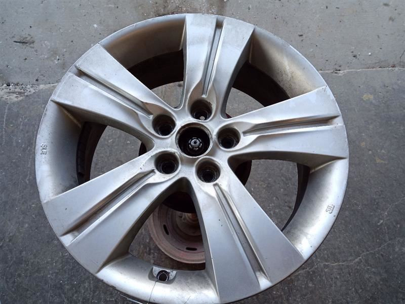 17 Inch RIM Wheel 17x6-1/2 Alloy 5 Spoke With  11-13 SPORTAGE 9214104