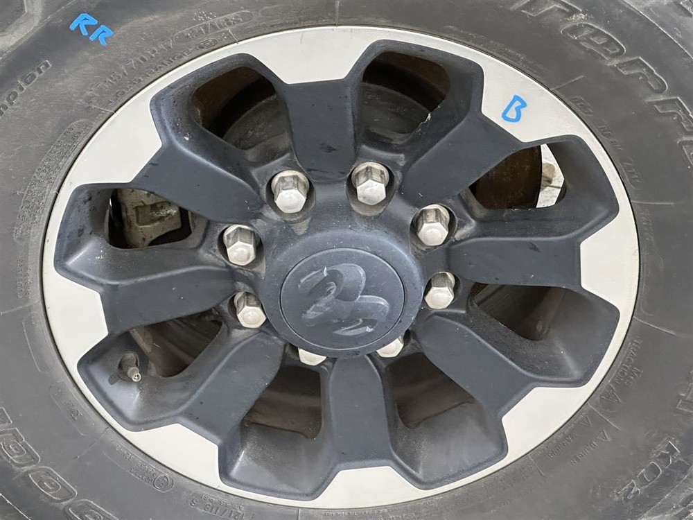 17x8 Aluminum 8-Spoke Wheel Fits 2017-2019 Dodge 2500 Pickup 2709465