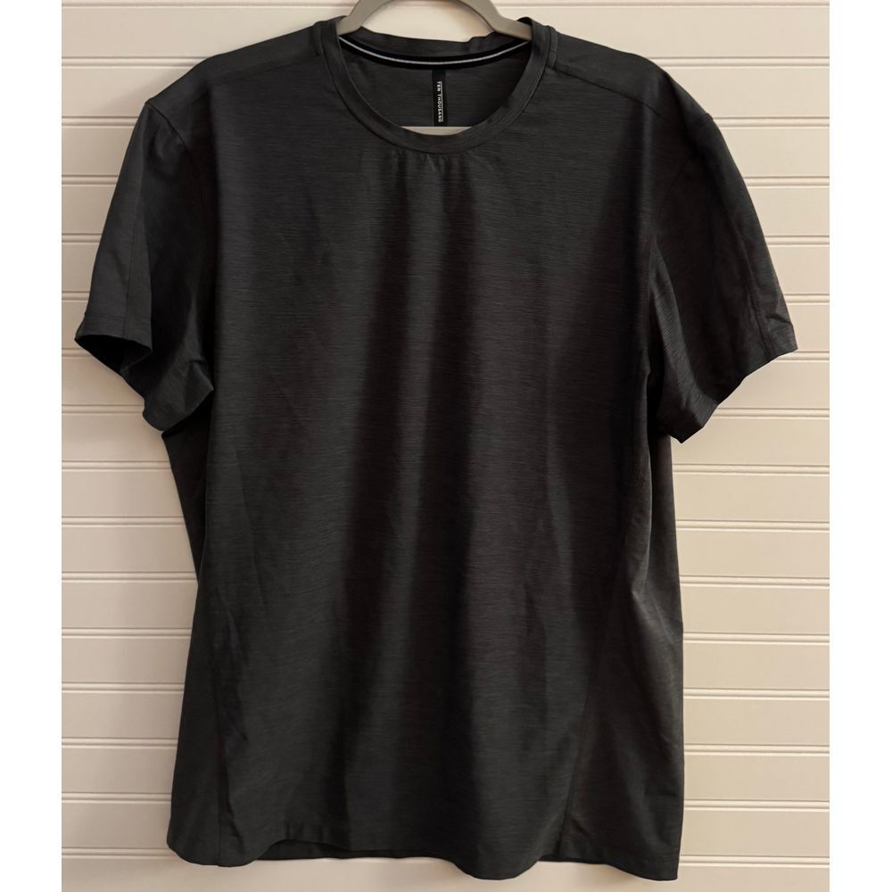 Ten Thousand Performance Gray/Black Athletic Tee Large Size