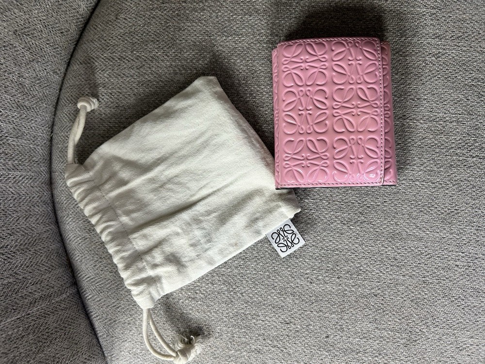 Loewe Pink Embossed Logo Folding Wallet Snap Closure Coin Pocket Women