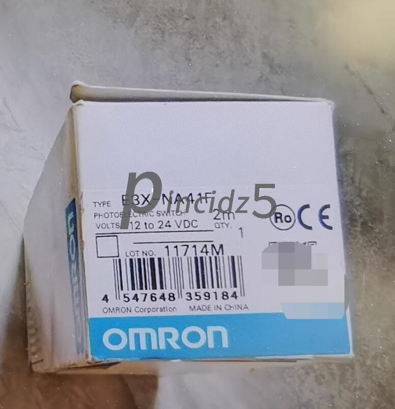 1PCS E3XNA41F Photoelectric Sensor New Brand Omron E3X-NA41F 2M