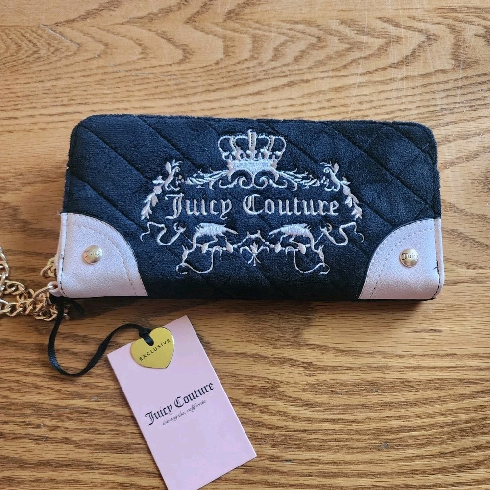 NWT Juicy Couture Velvet Liquorice Pink Juicy Tale Large Zip Around Wallet