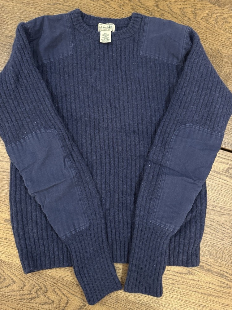 LL Bean Mens Commando Sweater Medium Navy Blue Crewneck 100% Merino Lambs Wool
