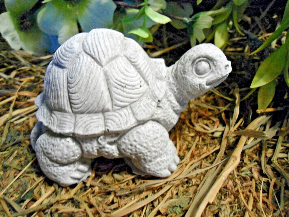 Latex turtle mold plaster cement concrete mould  4