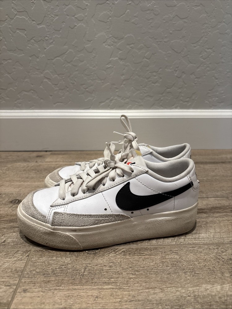 Nike Blazer Platform Sneaker- US 6
