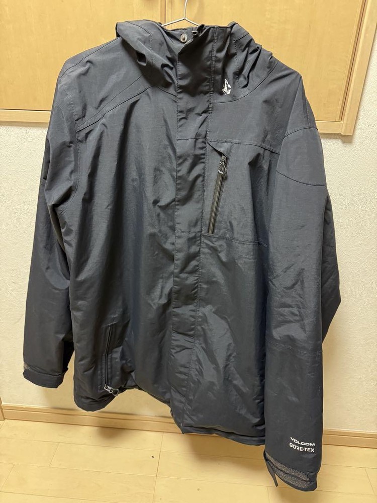 Volcom  GORE-TEX Snowboard Jacket Mens Size L Black