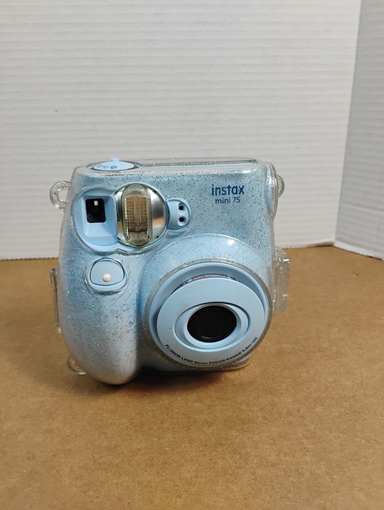 Fujifilm Instax Mini 7S Instant Camera in Light Blue