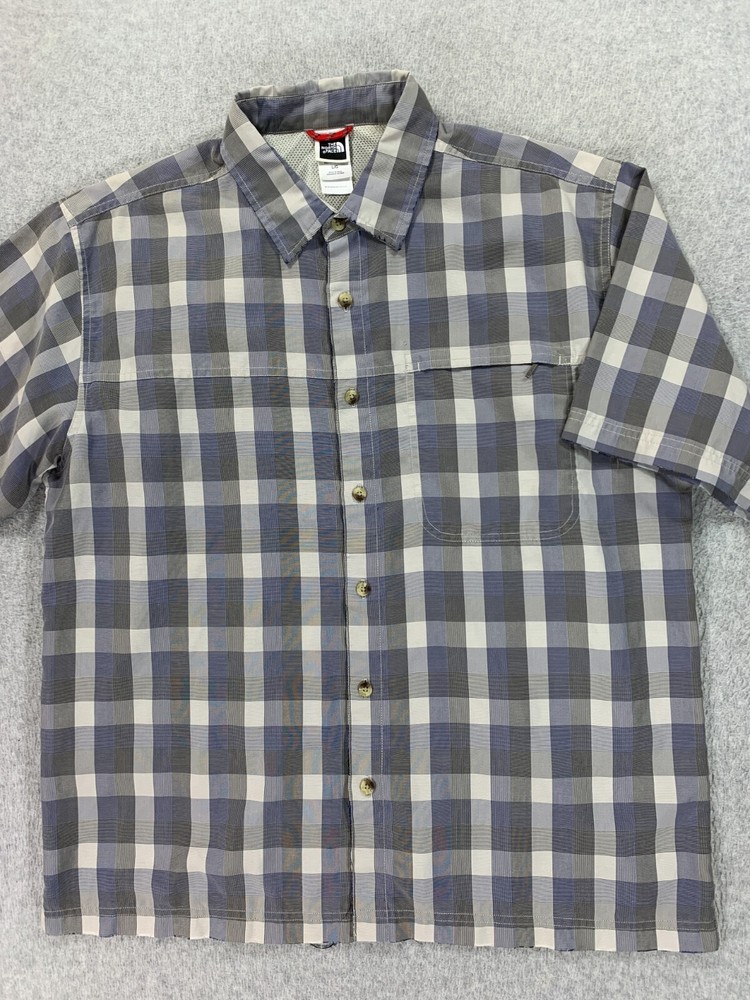 The North Face Modal Blend Short Sleeve Button Down Shirt (Men's Large) Gray