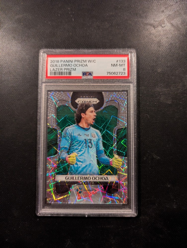 2018 PANINI WORLD CUP LEGEND GUILLERMO OCHOA LAZER PRIZM! GREAT CARD PSA8