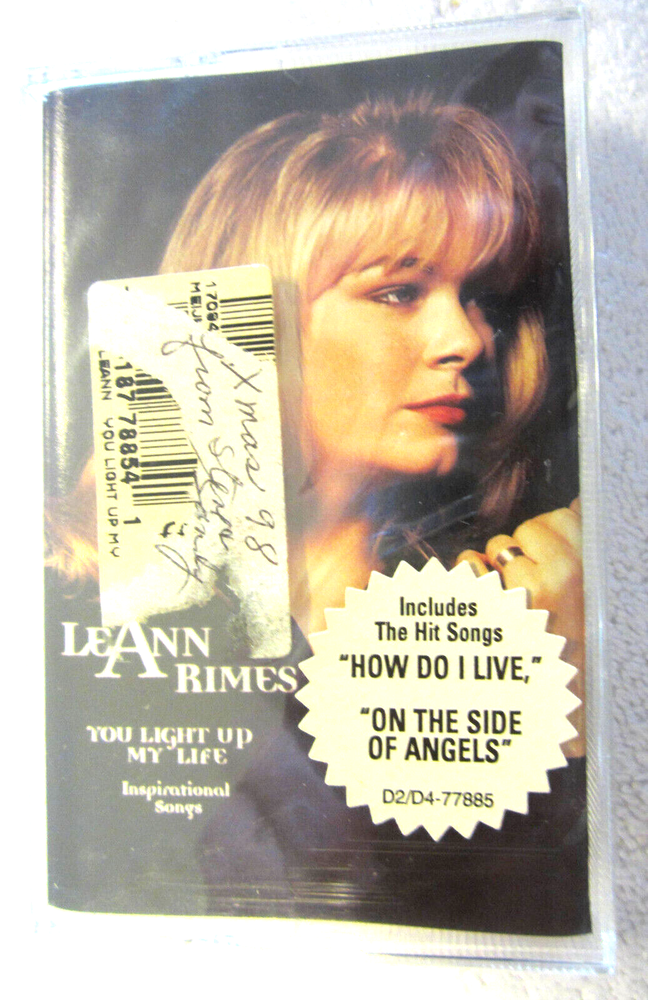 1997 New sealed LeANN RIMES You Light Up My Life D477885 Cassette Tape