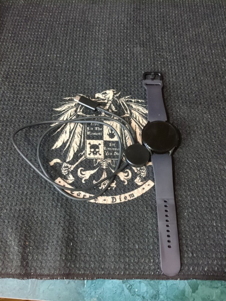 Samsung Galaxy Watch6 SM-R935 40mm Aluminum Case with Sport Band - Graphite (4G)