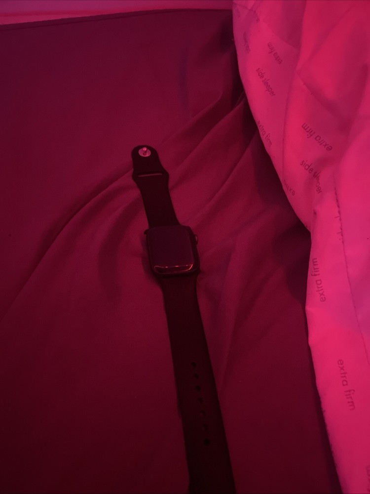 Apple Watch SE GPS 44mm Midnight Aluminum Case with M/L Sport Band