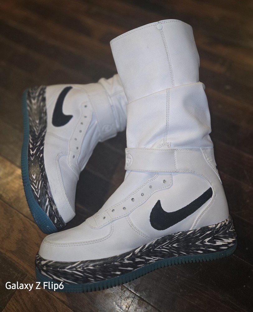 Size 7.5 - Nike Air Force 1 Upstep Warrior N7 W