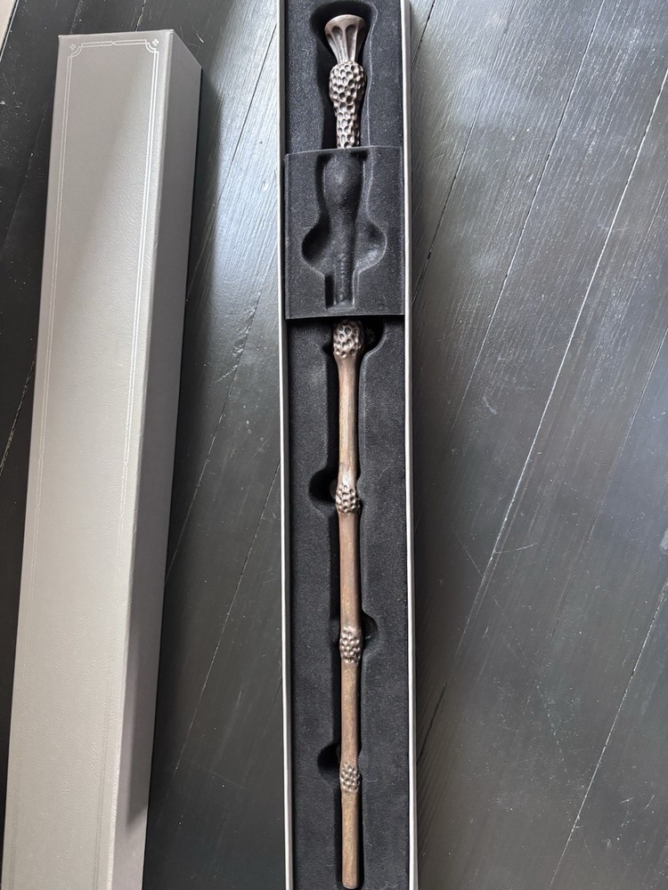 Gellert Grindelwald Interactive Wand - Universal Studios Replica