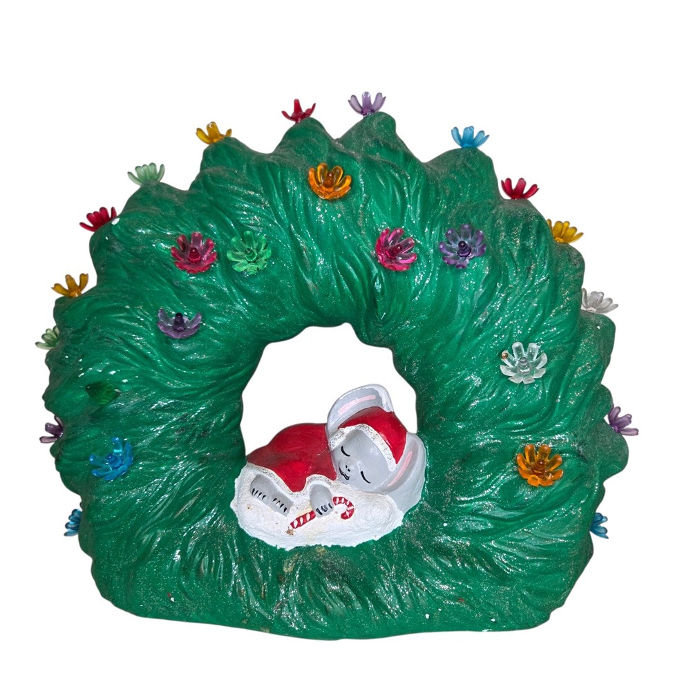 Ceramic Christmas Decoration Mouse Sleeping inside a Wreath READ DESCRIPTION