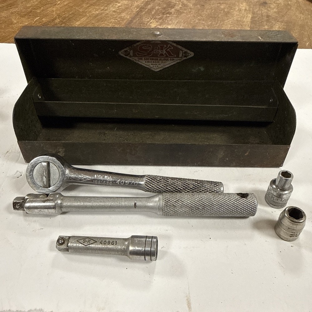 VINTAGE S-K TOOLS 1/4 DRIVE  SOCKET SET The Sherman-Klove Co See Description