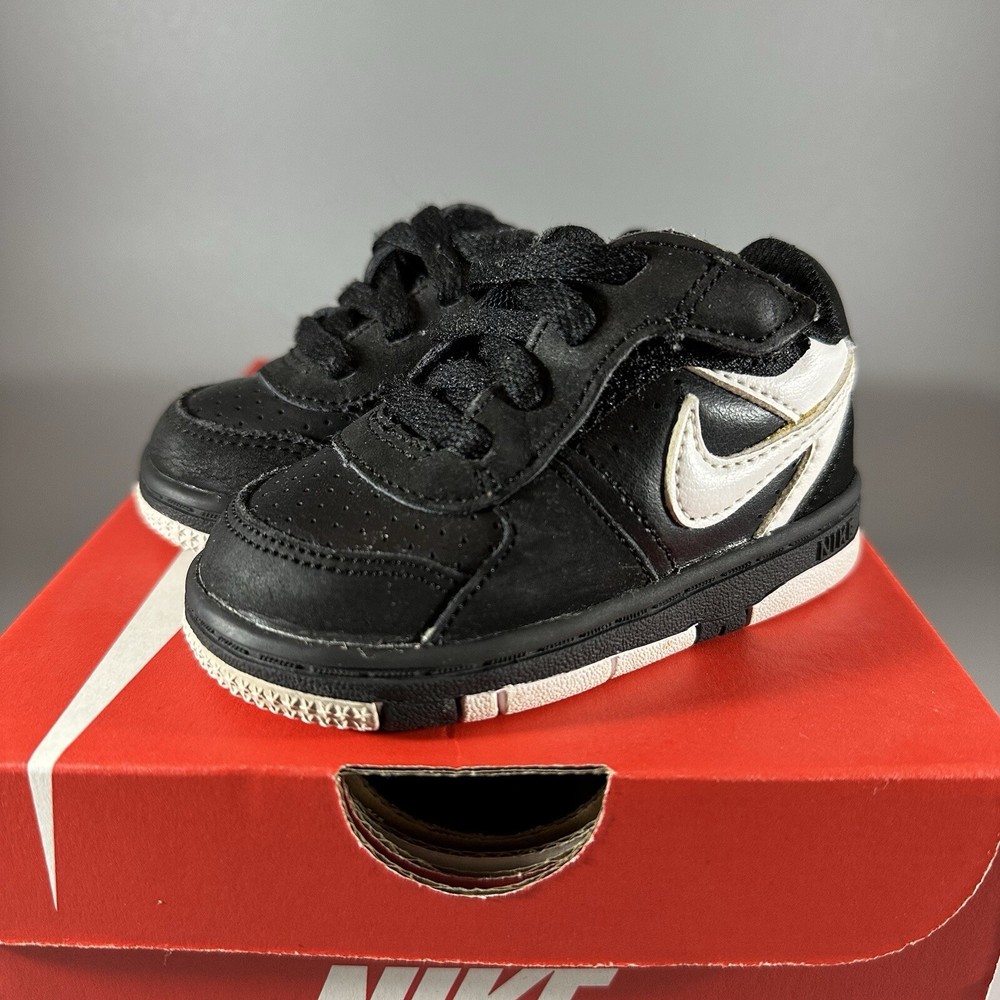 Size 4C - Nike Little Prestige II V 318980-013 No Box