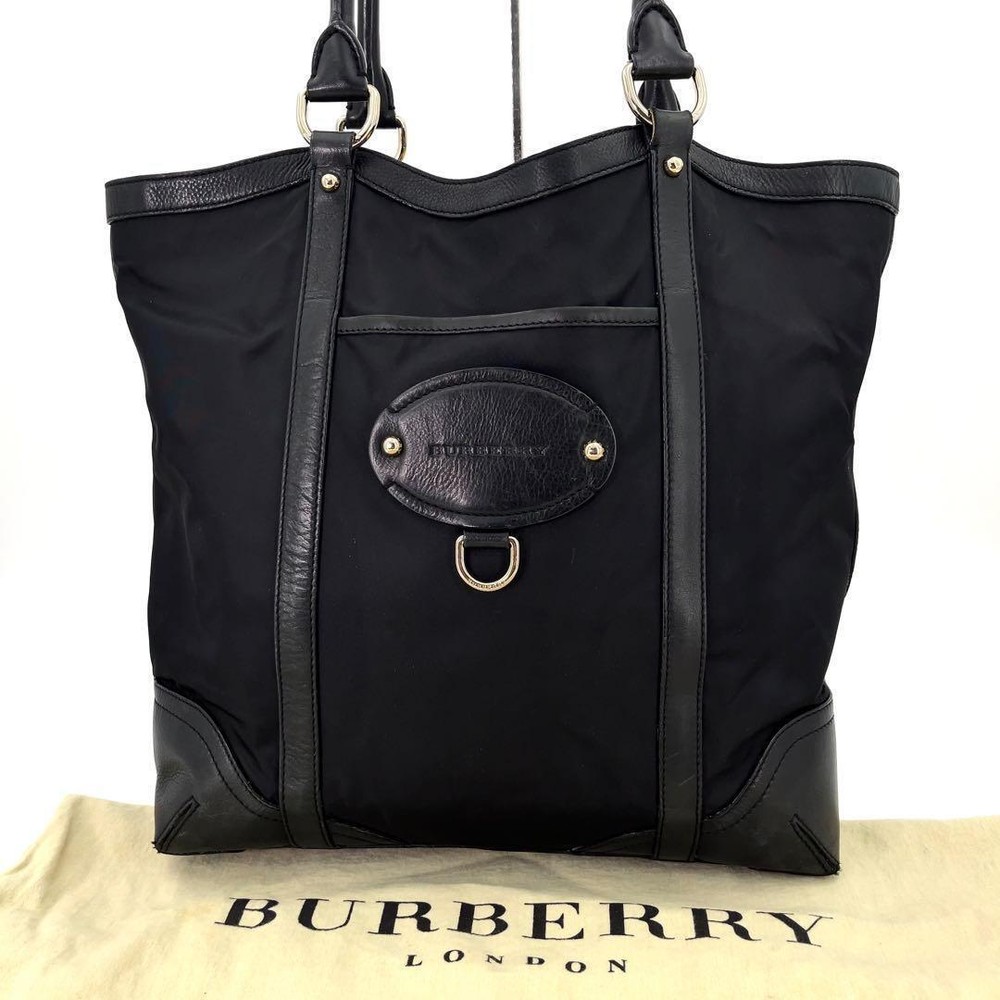 Current Logo Burberry Tote Leather Nova Check