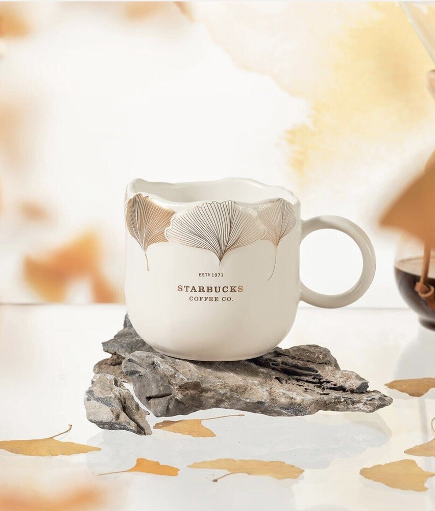 New China Starbucks 2022 Autumn 12oz Ginkgo Leaf Ceramic Mug