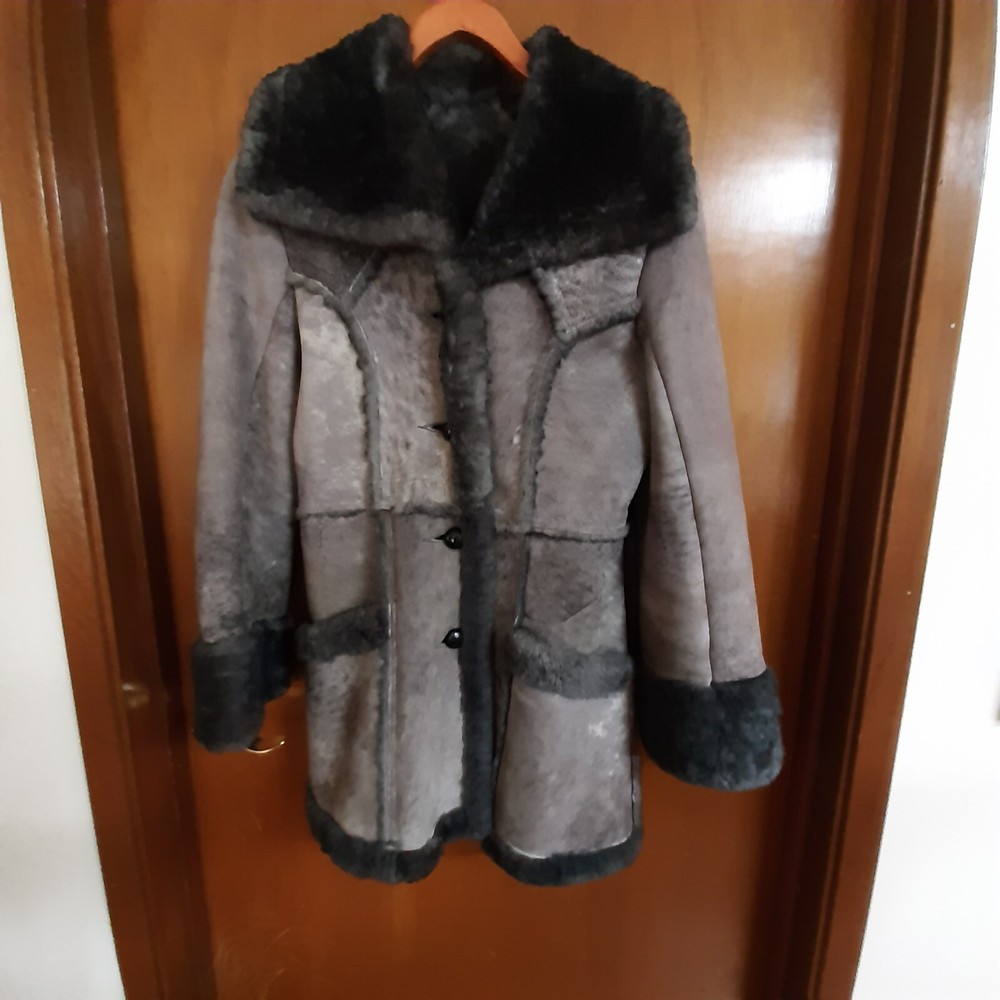 Vintage 1970s Shearling Lambs Coat for Women Size Small