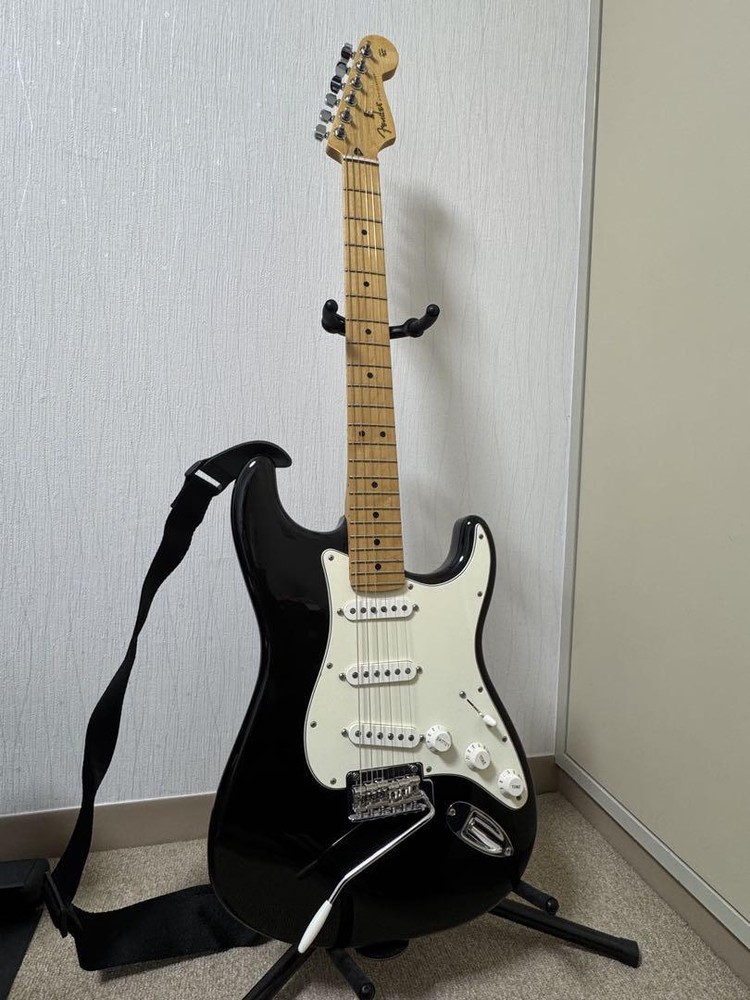 Fender Stratocaster Maple Fingerboard Safe Packing!