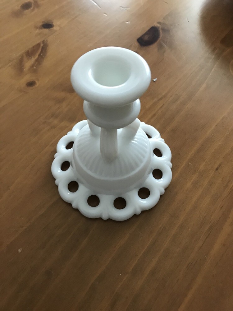 (1) Westmoreland Doric Lace White Milk Glass Candle Holder, 4.5