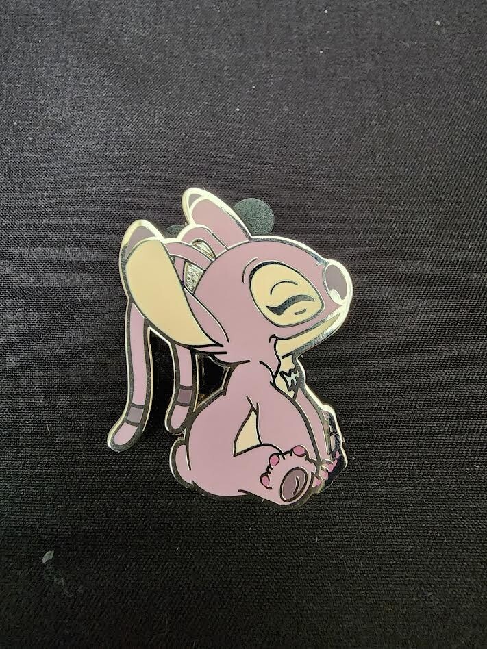 Angel Sitting From Lilo And Stitch Smiling Disney Pin