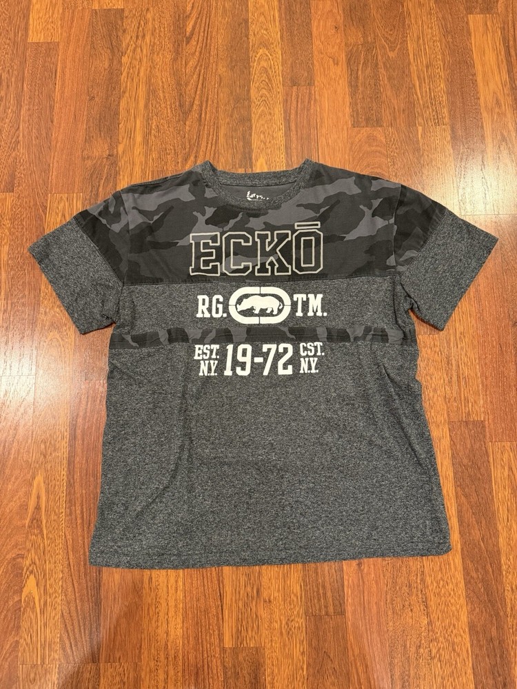 Ecko Unltd Men's Camo T-Shirt Size L Military Green Casual Tee