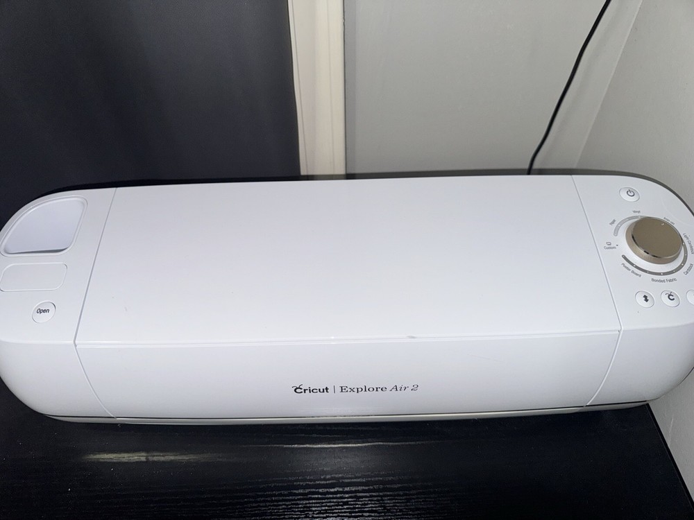Cricut Explore Air 2 Die Cutting Machine - Daybreak