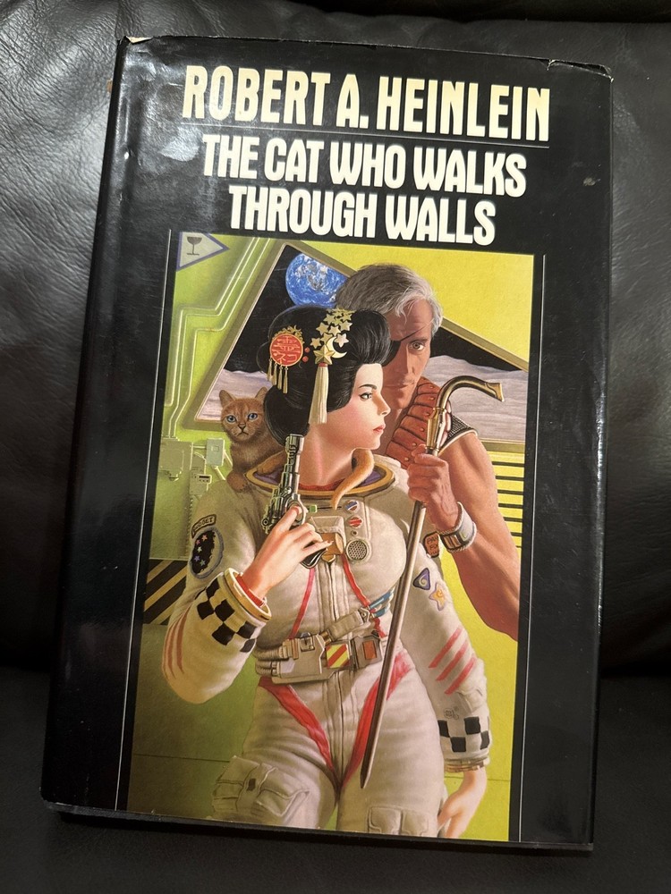 1985 THE CAT WHO WALKS THROUGH WALLS ROBERT A. HEINLEIN HC DJ 1st ED 1st PRINT
