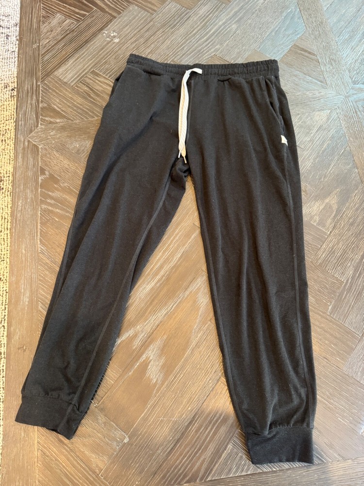 Women's Vuori Performance Joggers Small Black - Lightly Worn & Super Comfy