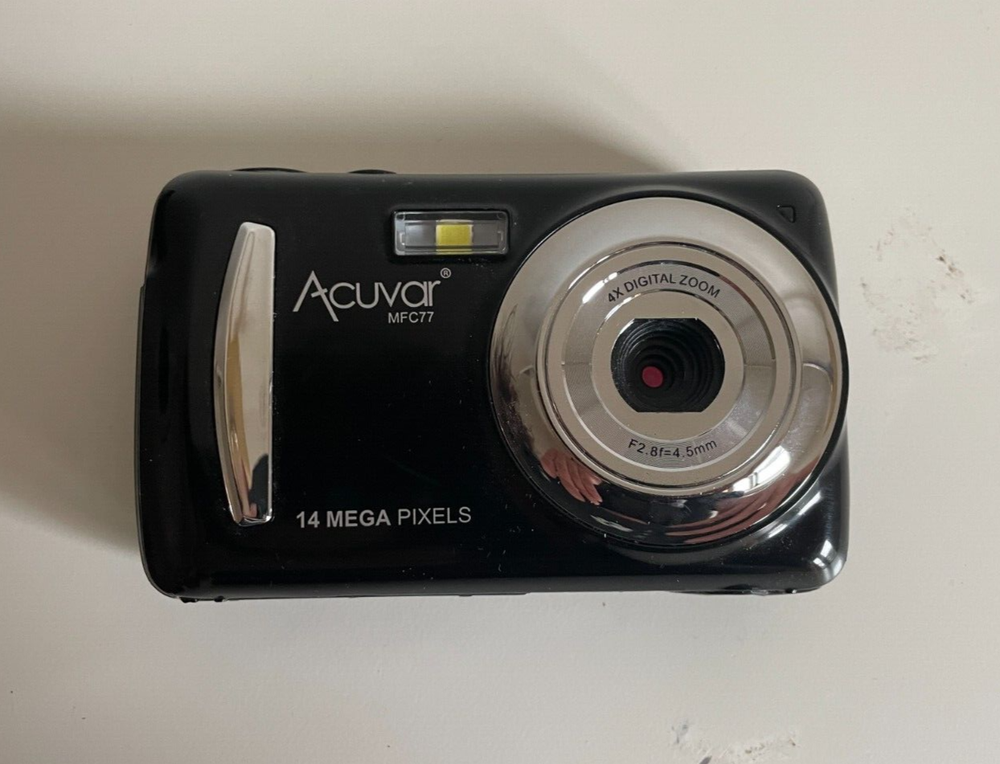 2.4 Inch TFT LCD HD 14MP Anti-Shake Digital Camera with Mic