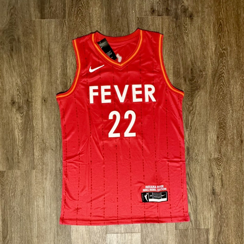 Caitlin Clark #22 Indiana Fever Stitched Jersey  Medium (48) WNBA Women’s NWT