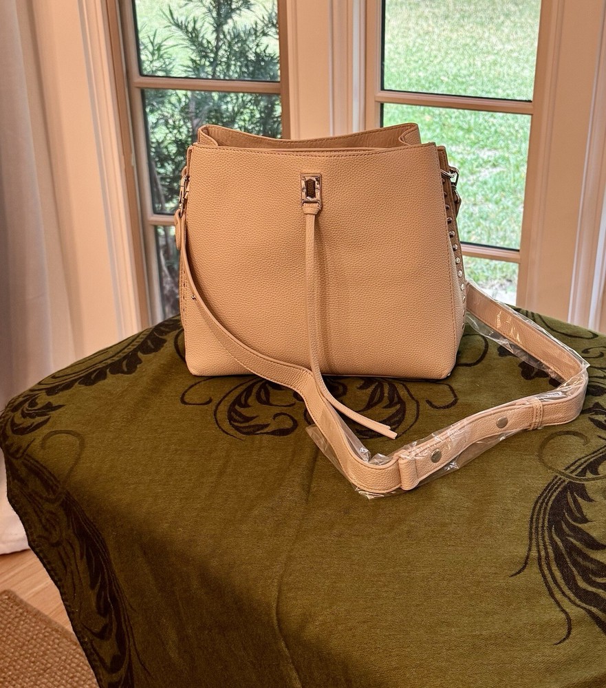 Moda Luxe Boho Cream Pebble Leather Bucket Purse Lightweight Sturdy