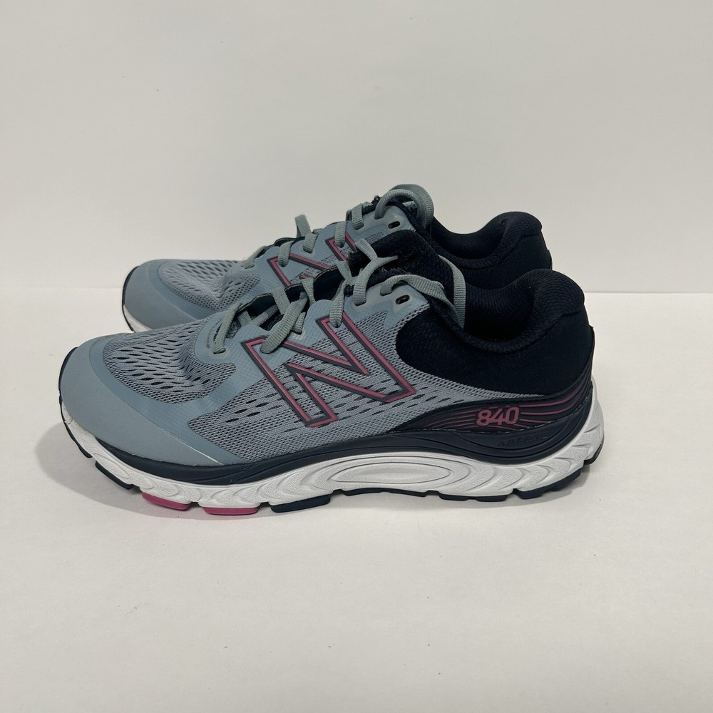 New Balance 840 V5 Running Shoes Womens 11 Gray Blue Sneakers Trainers W840CM5