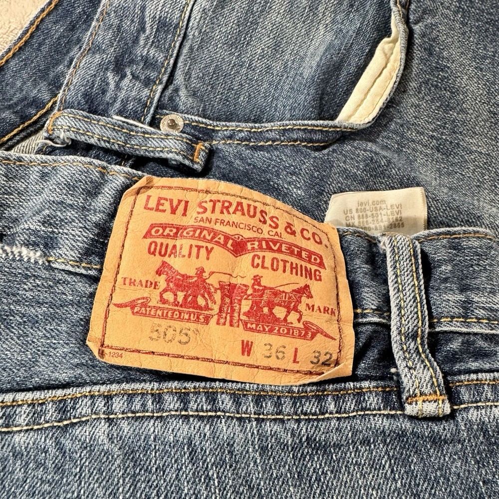 Levis 505 Men's Size 36X32 Jeans Denim