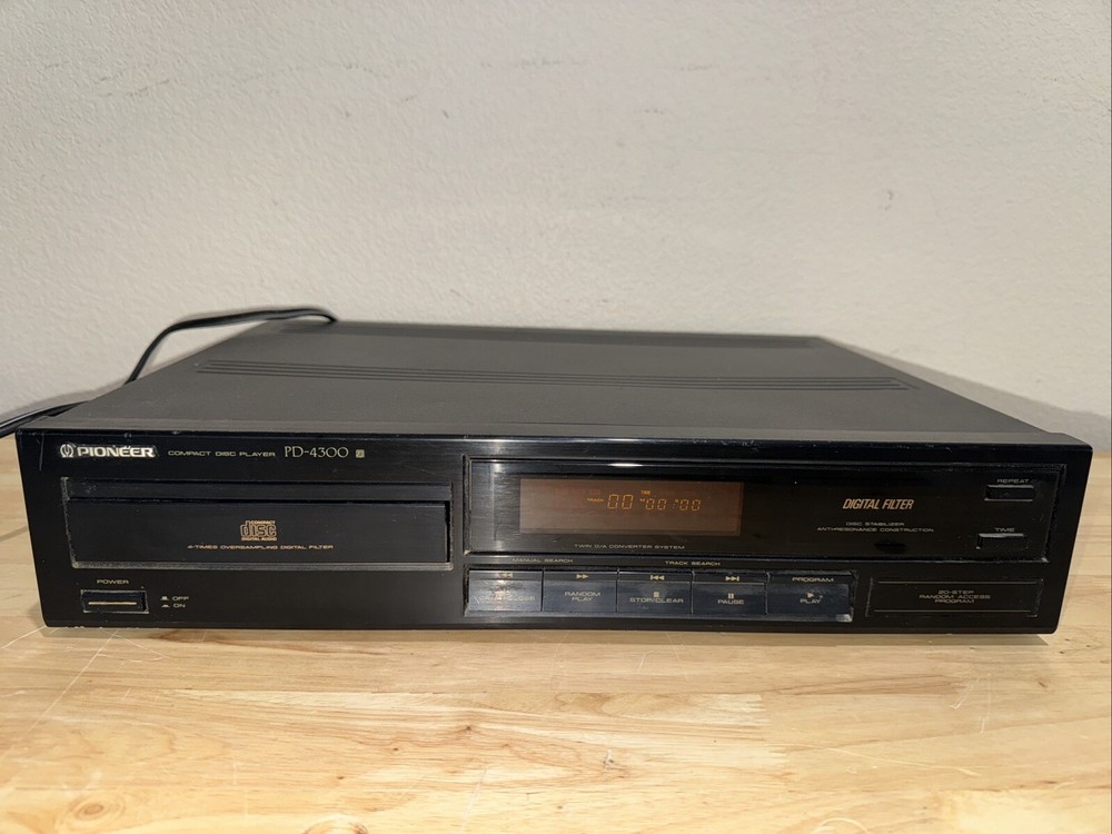 Vintage Pioneer PD-4300 CD Player Stereo Compact Disc - Tested & Works No Remote