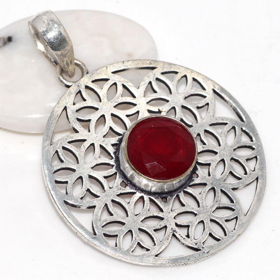 925 Silver Red Onyx Ethnic Gemstone Handmade Pendant Jewelry 2 Inch