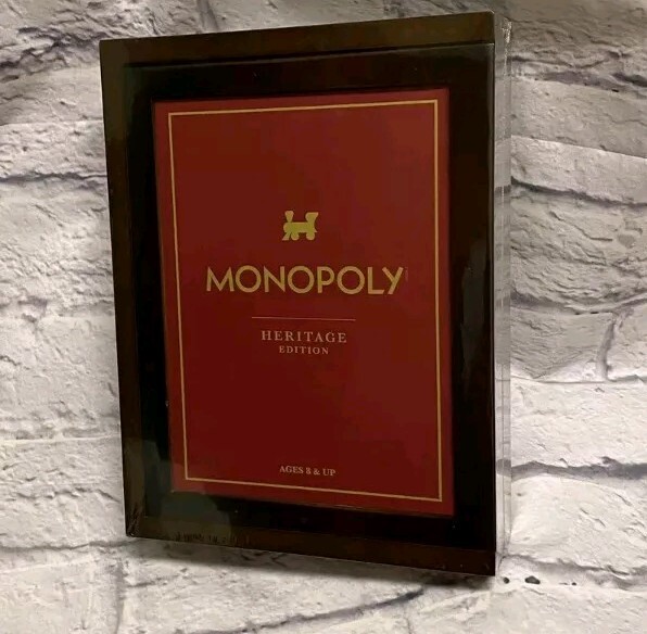 Hasbro, Monopoly Heritage Edition, Walnut Wood, Sealed