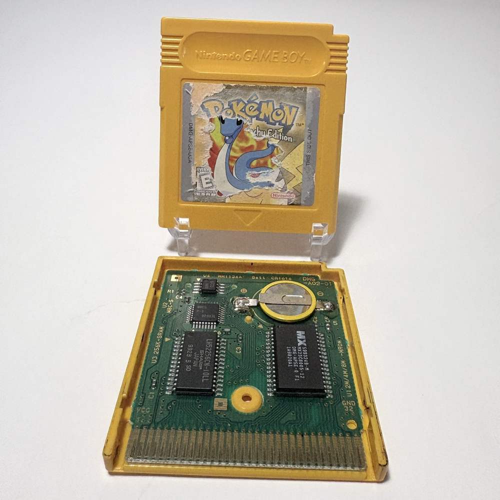 Pokemon Yellow Version Nintendo Gameboy Tested Authentic NEW SAVE BATTERY