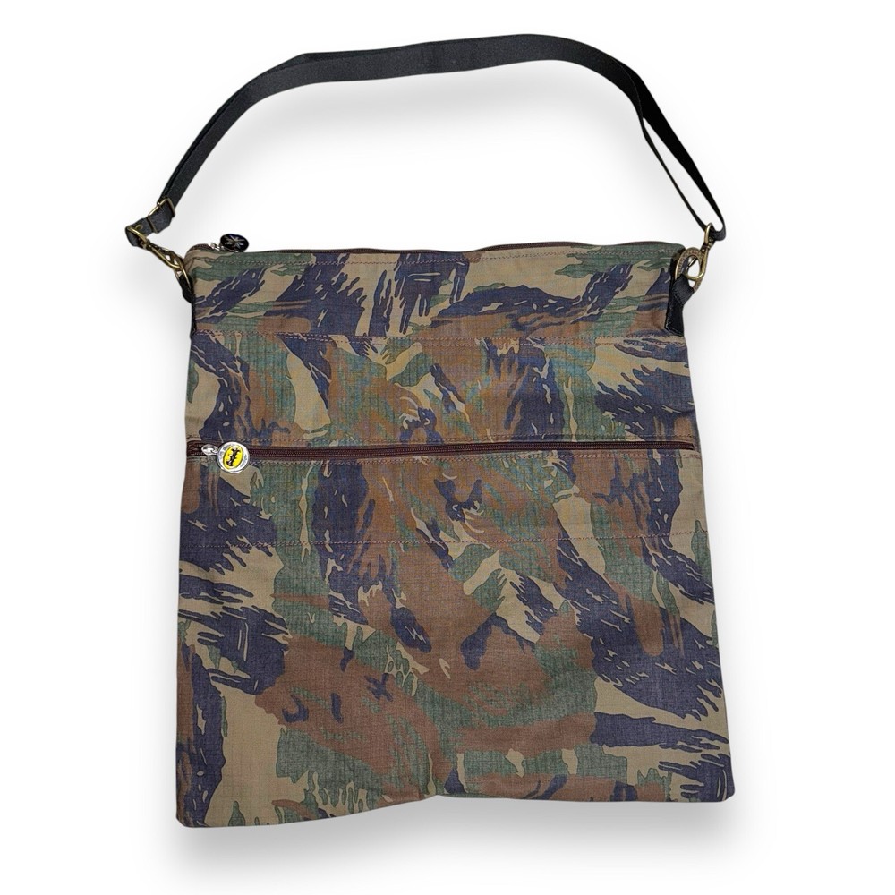 VTG Camouflage DC Comics Zip Cross Body Tote Bag Y2K Skater Streetwear Going Out