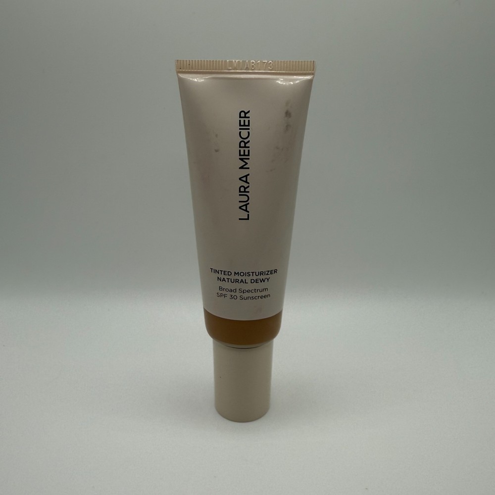 Laura Mercier Tinted Moisturizer SPF 30 in 3N Sand Natural Dewy Finish 1.5 oz