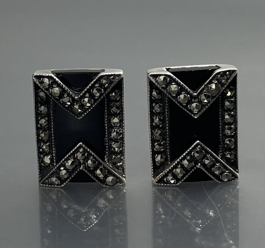 John Hardy Sterling Silver 925 Black Onyx Agate Marcasite Pierced Earrings 0.55”