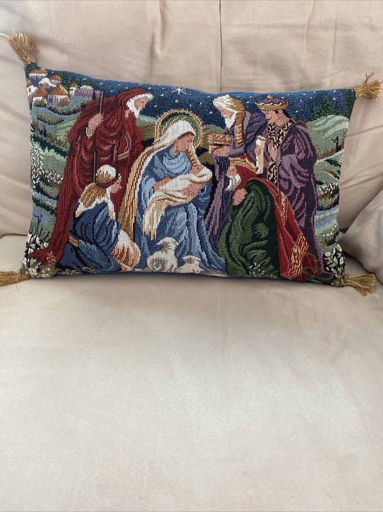 Beautiful Newly Handcrafted Nativity Scene Christmas Pillow.  12x 16”.  H1