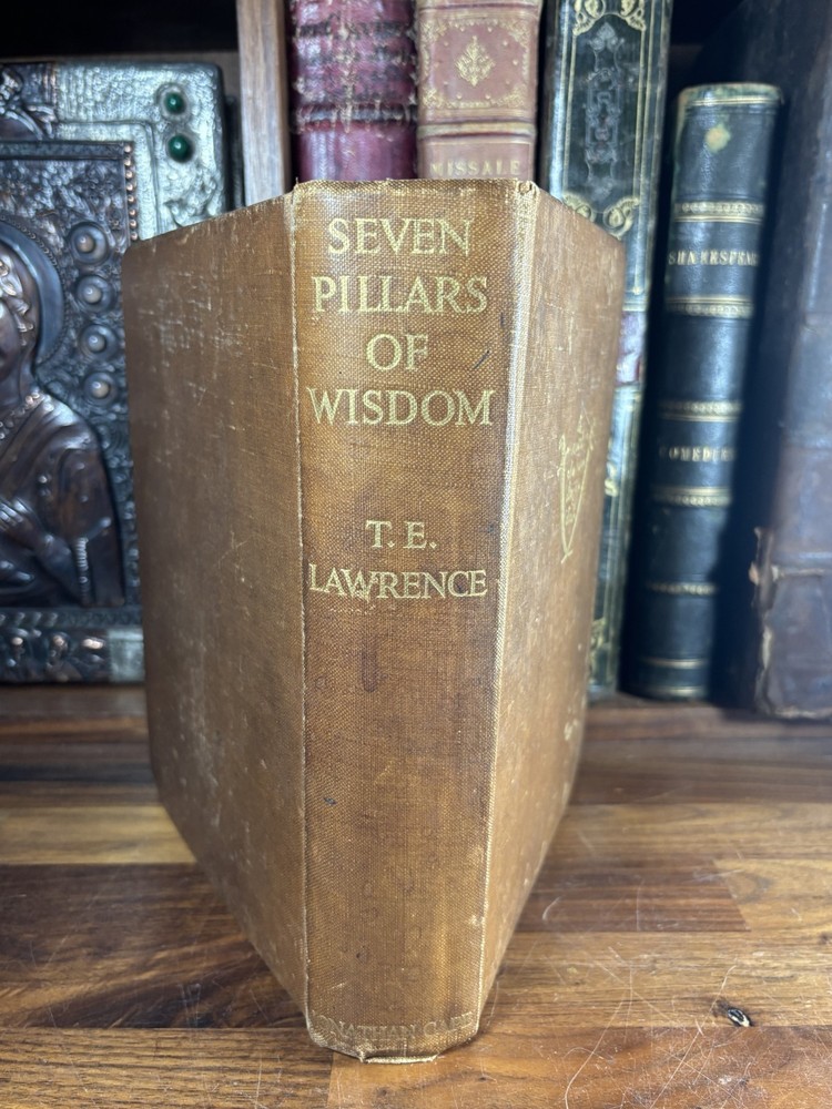 7 Pillars of Wisdom Lawrence of Arabia's Memoirs of WW1 Illustrated W/ Maps, etc