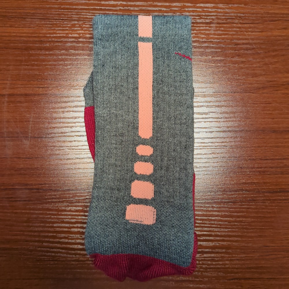 New Original Nike Elite Socks Crew Size Large Gray/Pink Basketball Dri-Fit