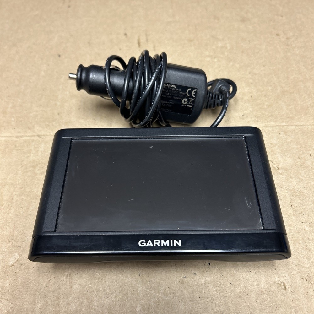 GARMIN Nuvi 52LM GPS Navigator with Power Supply Fully Functional