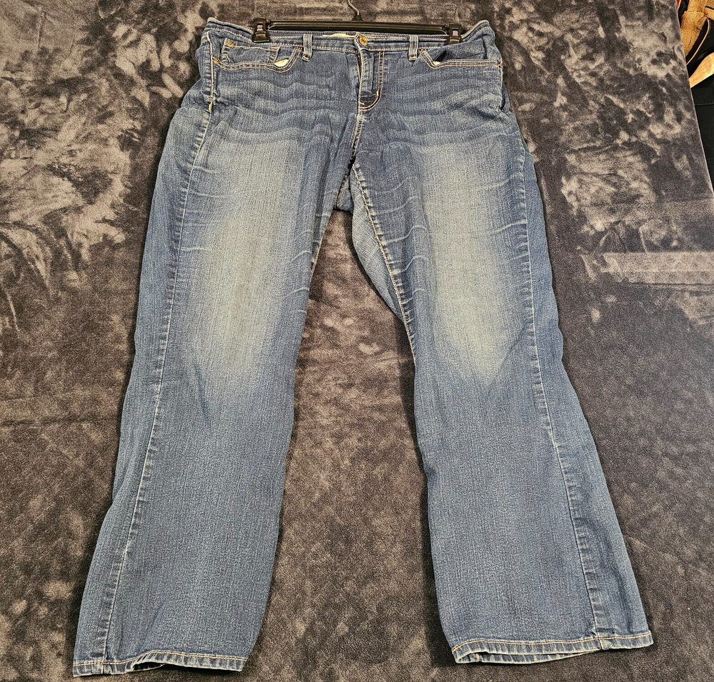 Levis Curvy Bootcut Jeans Womens 16 Dark Blue Denim Mid Rise Stretch Boot